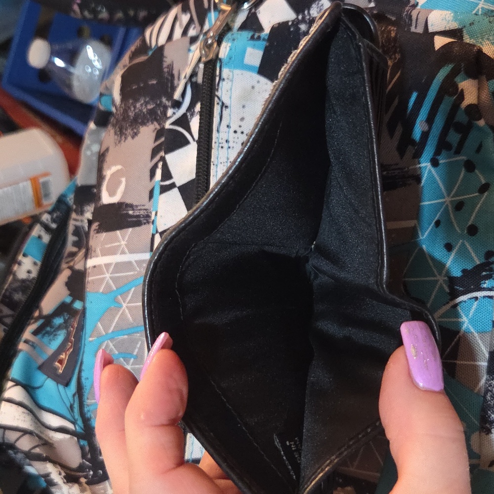 *AUTHENTIC COACH BLACK WALLET* - Picture 9 of 14